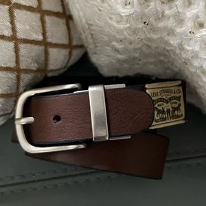 LEVI STRAUSS & CO Levis REVERSIBLE Brown Black BELT Size MEDIUM (M) 30-32